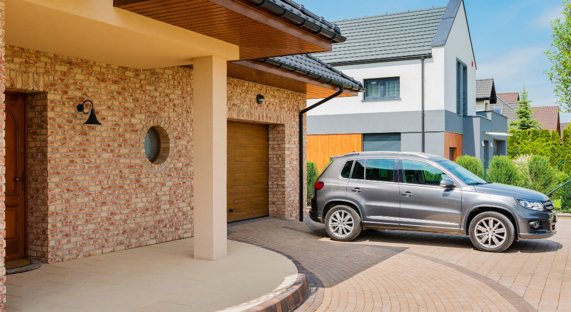 Carport : l&rsquo;abri malin pour protéger votre véhicule
